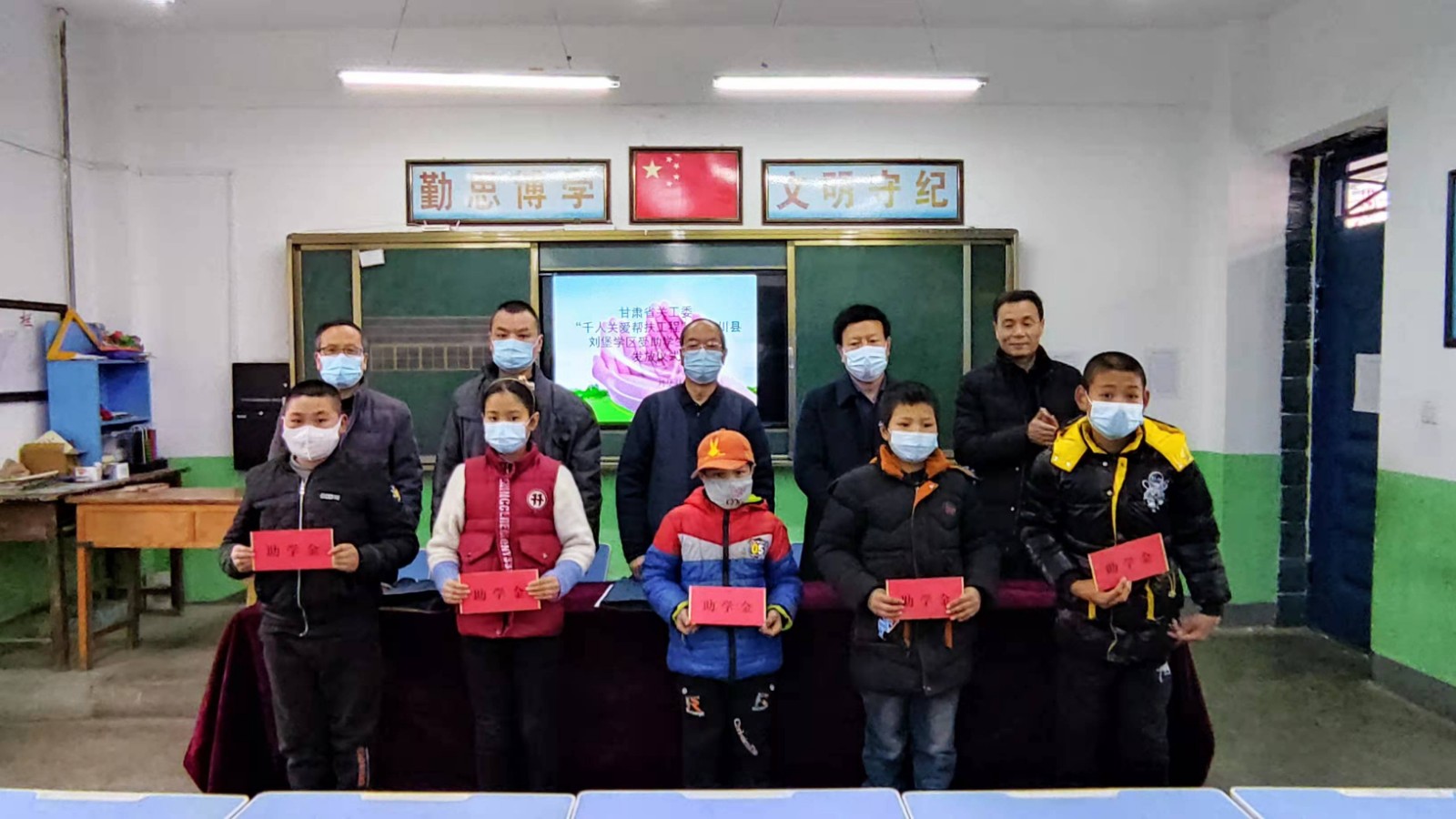 1652425140919572.jpg 1652425140919572.jpg