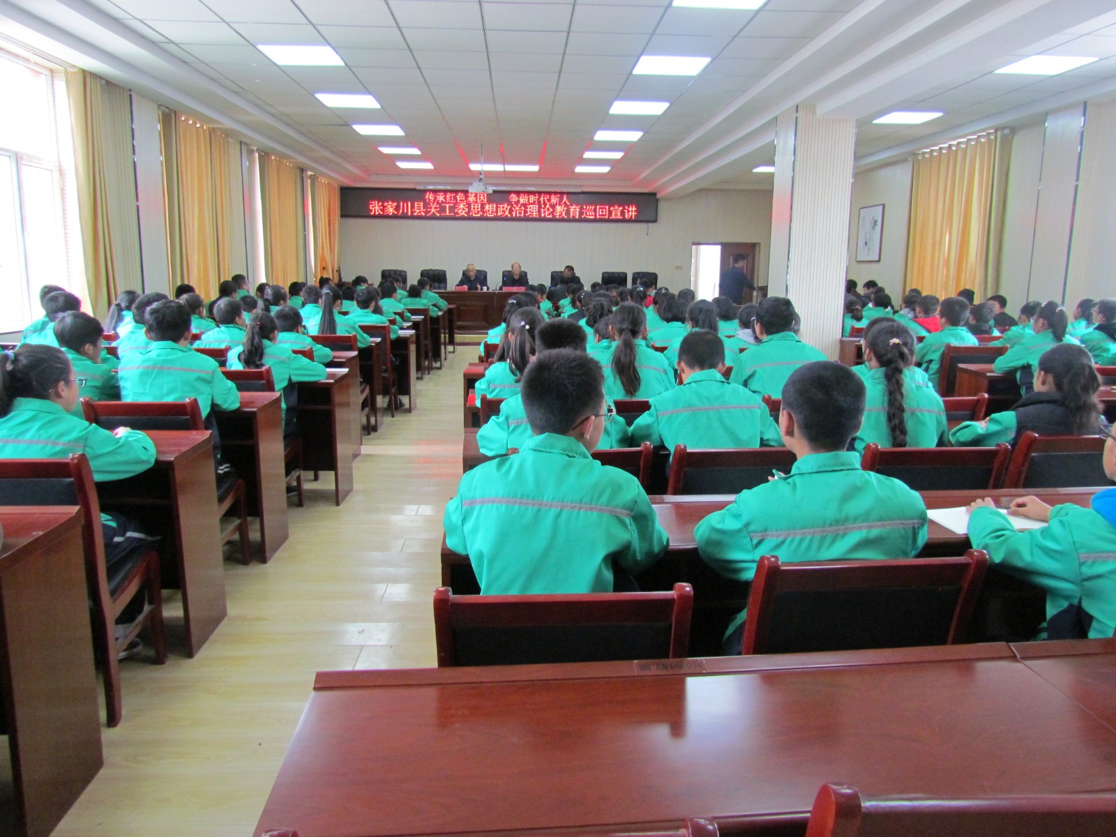 1652425211814832.jpg 1652425211814832.jpg